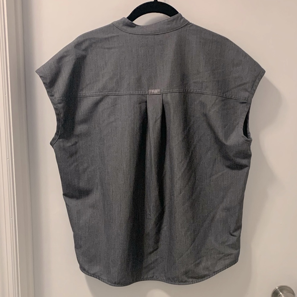 FIGS Rafaela Scrub Top XS - Picture 2 of 5